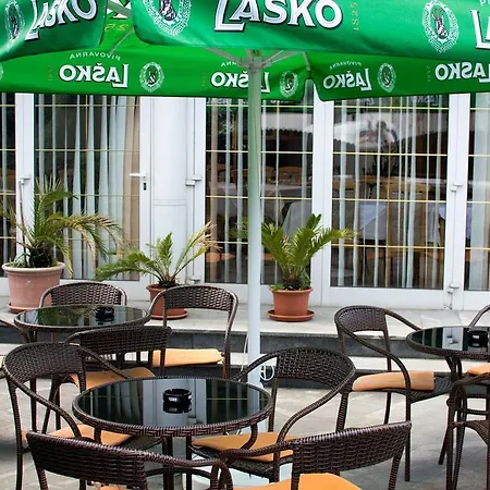 Bohorc Πανσιόν