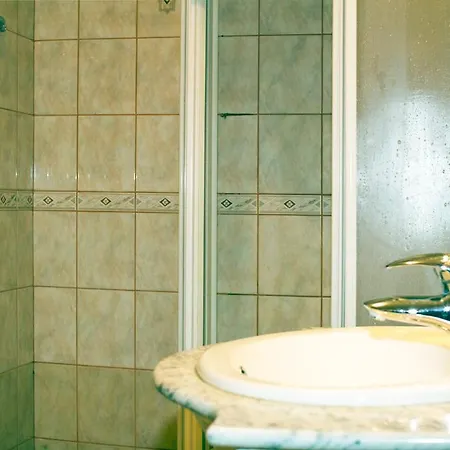 Πανσιόν Bohorc 3*