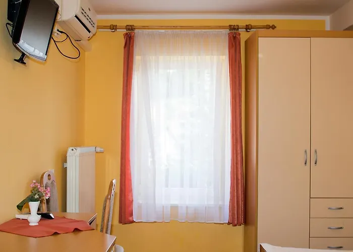 Bohorc ゲストハウス Šentjur