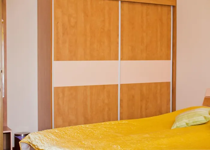 Bohorc ゲストハウス 3*